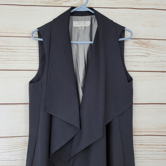 Tahari | Sleeveless Flowy Pinstripe Cardigan - Picture 3 of 6